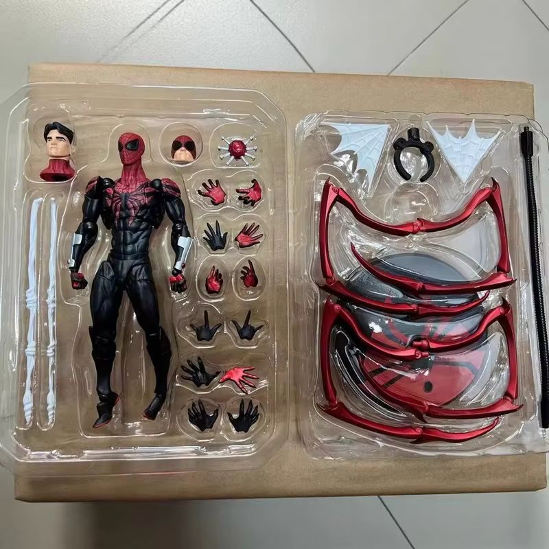 Model Kit Spiderman - Figura de acción Ultimate Chapter Parker